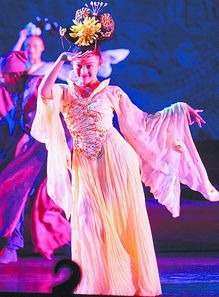 鄭汴洛文藝精品工程 引領(lǐng)創(chuàng)作方向 舞臺藝術(shù)奇葩迎風(fēng)怒放